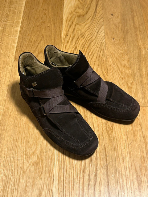 Tommy Hilfiger Dark Suede Strap Sneakers - EU 38
