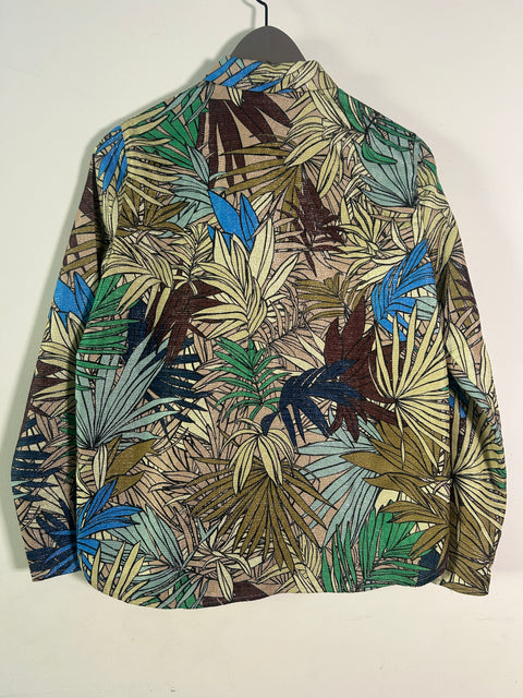 Bold Tropical Leaf Graphic Shirt