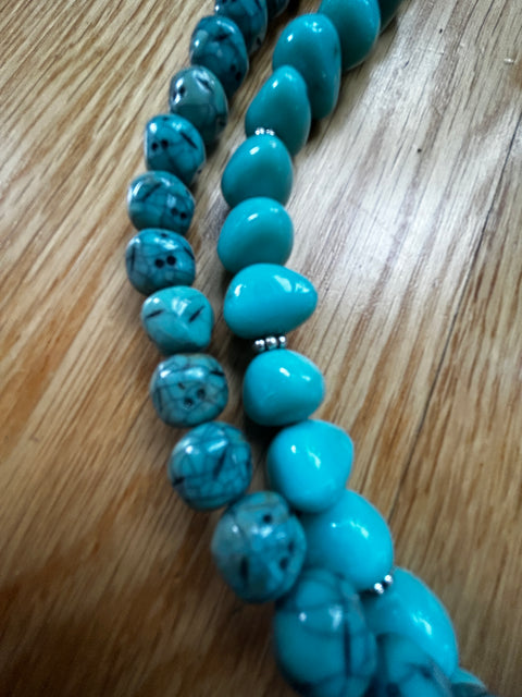 Turquoise beaded necklace