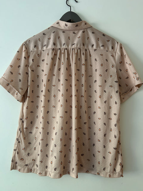 70s Vintage Retro Button-Up Shirt with Pattern - Size M